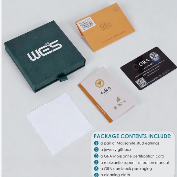 925 Elegant Sterling Silver Stud Earrings - Picture 2 of 3